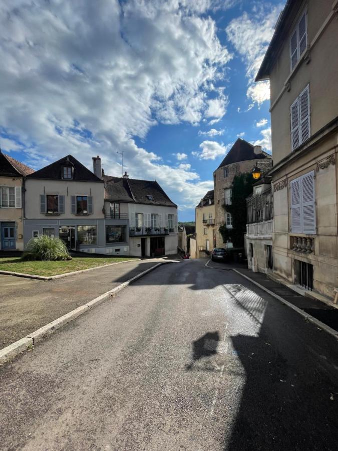 Appartement Moderne Centre Ville, 5 Personnes, 65 M2 Semur-en-Auxois Extérieur photo