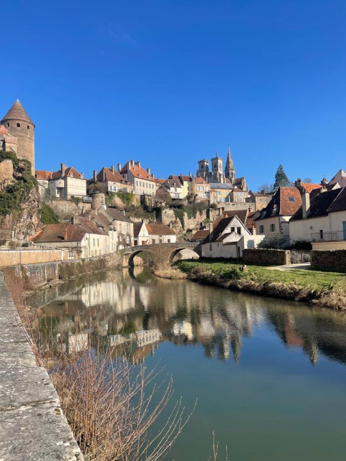 Appartement Moderne Centre Ville, 5 Personnes, 65 M2 Semur-en-Auxois Extérieur photo