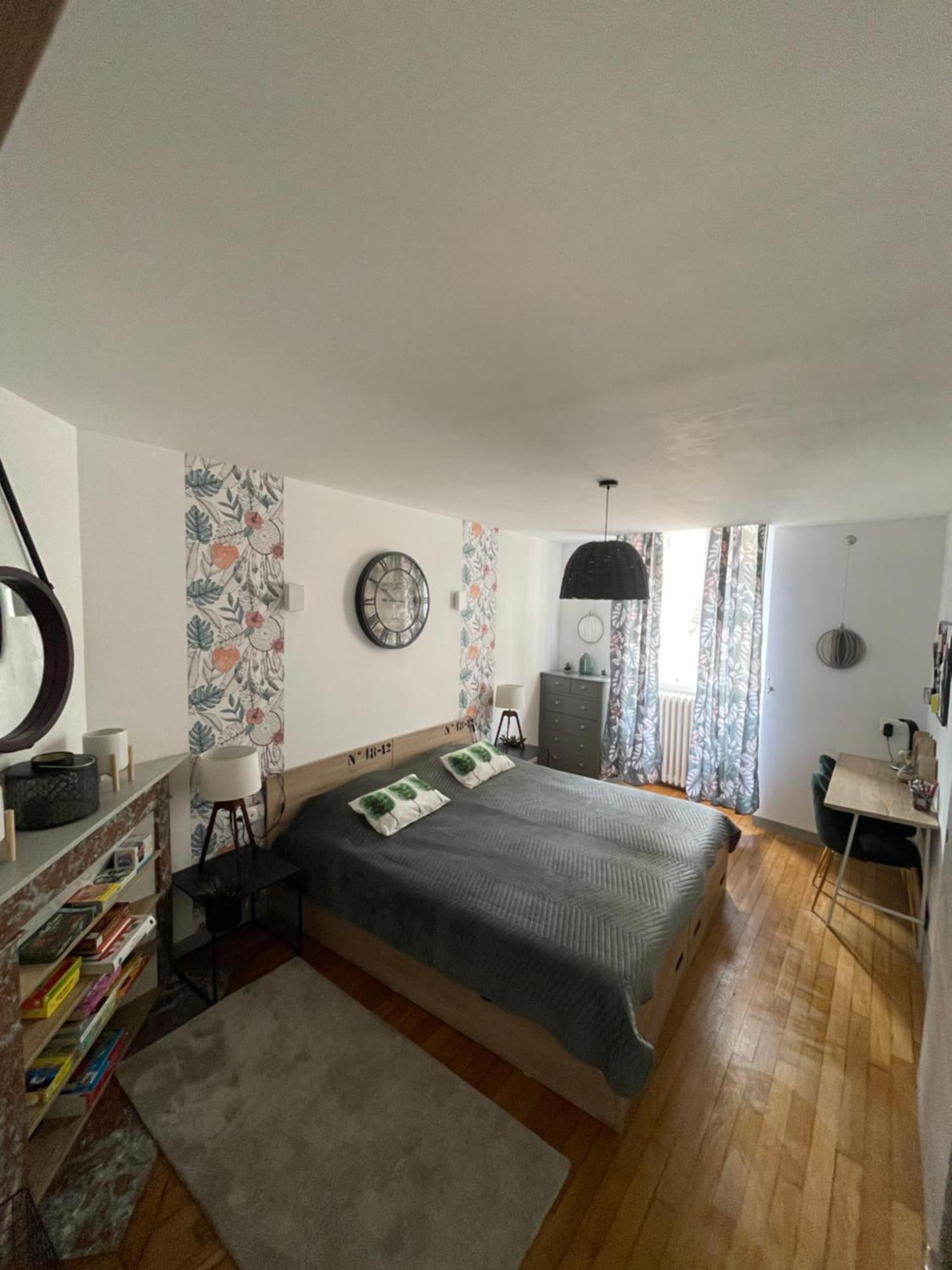 Appartement Moderne Centre Ville, 5 Personnes, 65 M2 Semur-en-Auxois Extérieur photo