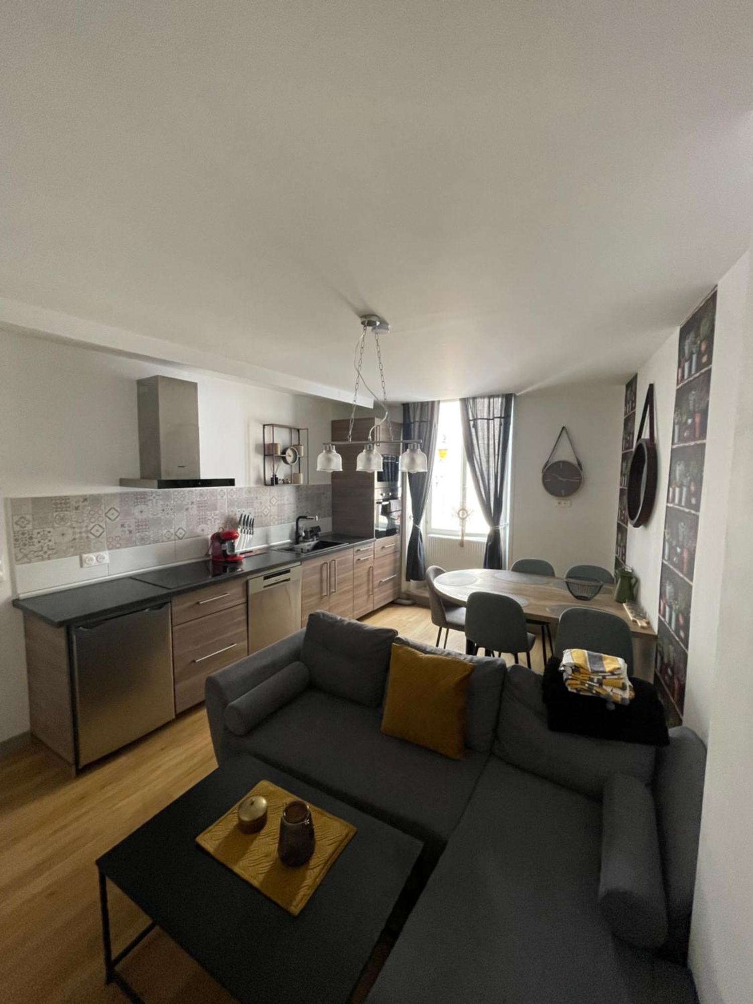 Appartement Moderne Centre Ville, 5 Personnes, 65 M2 Semur-en-Auxois Extérieur photo
