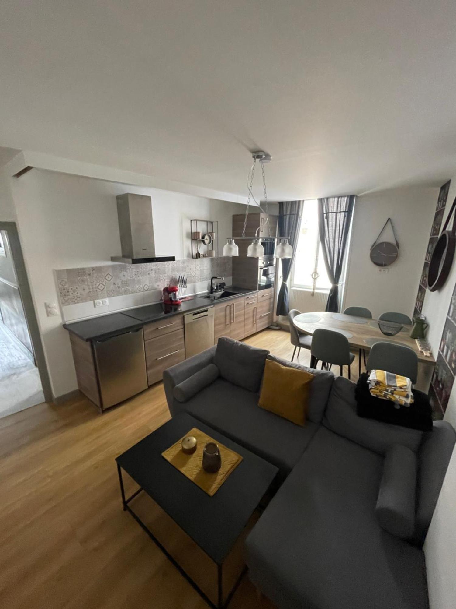 Appartement Moderne Centre Ville, 5 Personnes, 65 M2 Semur-en-Auxois Extérieur photo